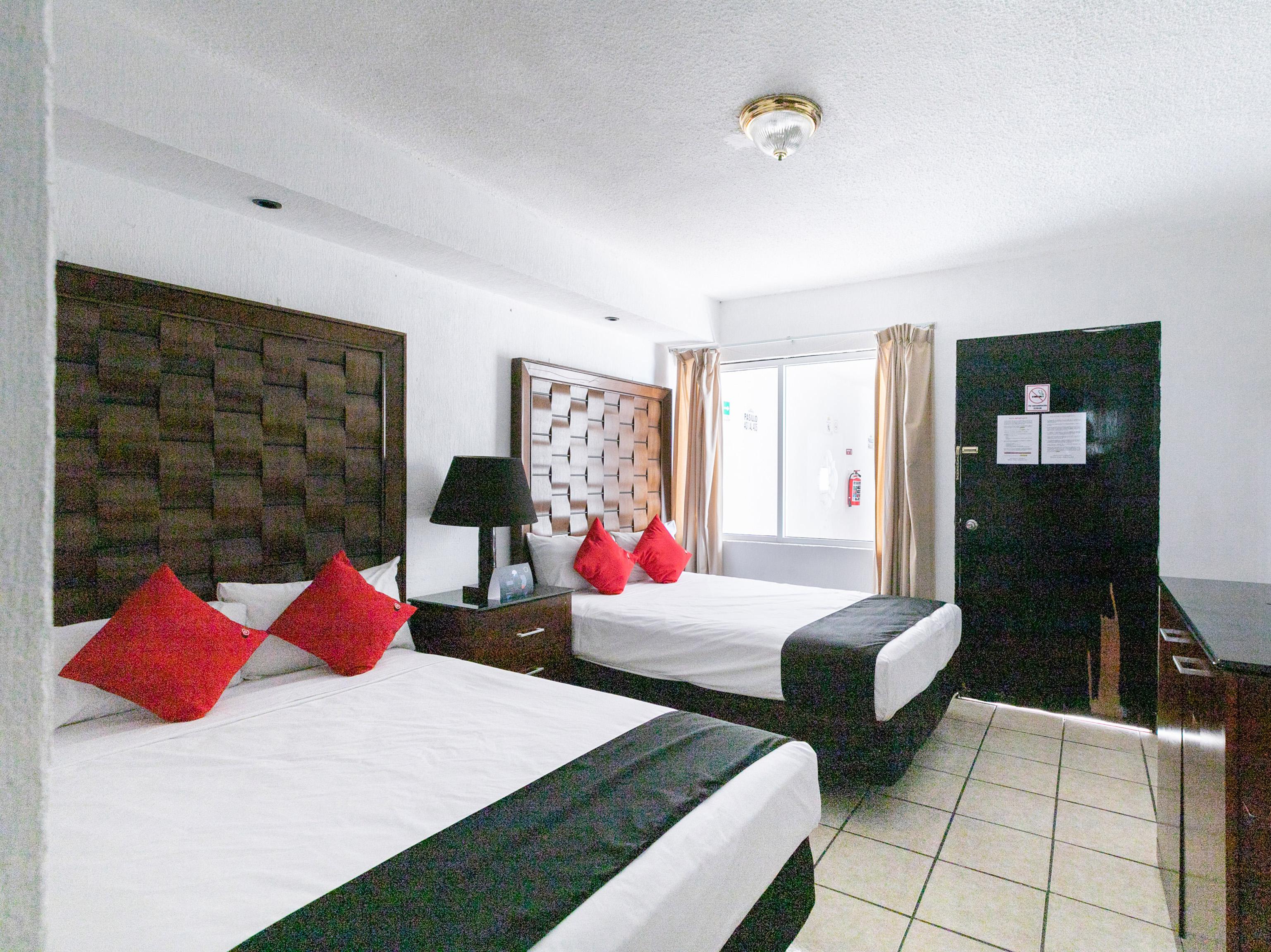 Capital O Zona Dorada Inn, ماساتلان المظهر الخارجي الصورة