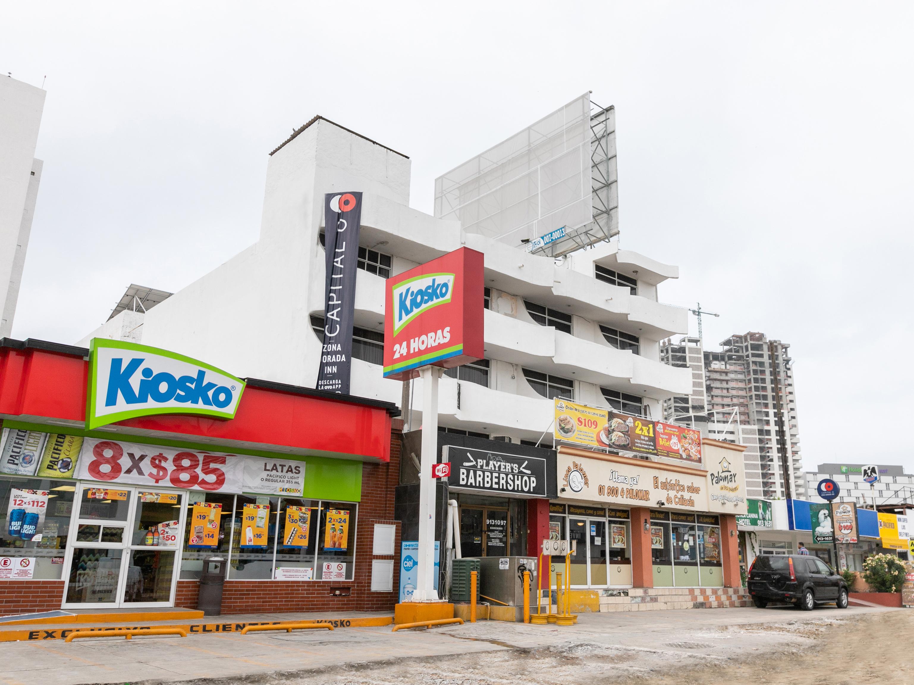 Capital O Zona Dorada Inn, ماساتلان المظهر الخارجي الصورة