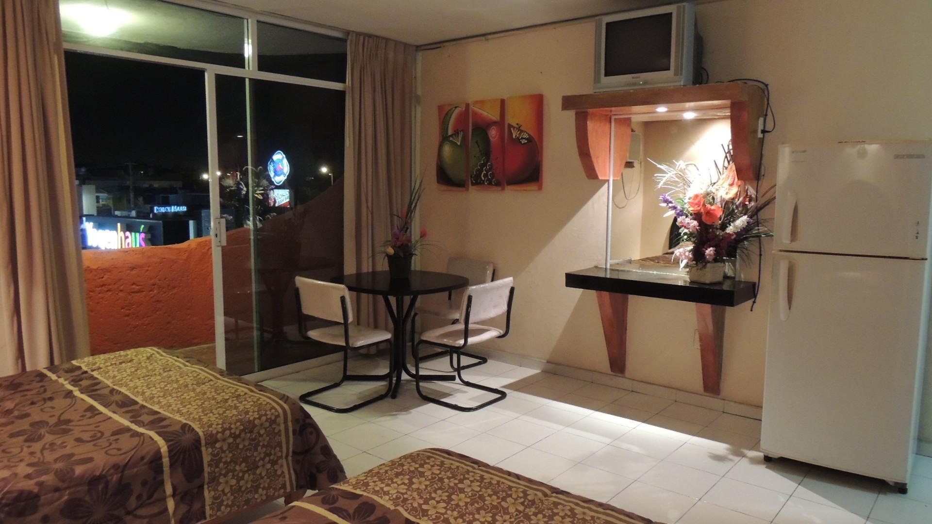 Capital O Zona Dorada Inn, ماساتلان المظهر الخارجي الصورة